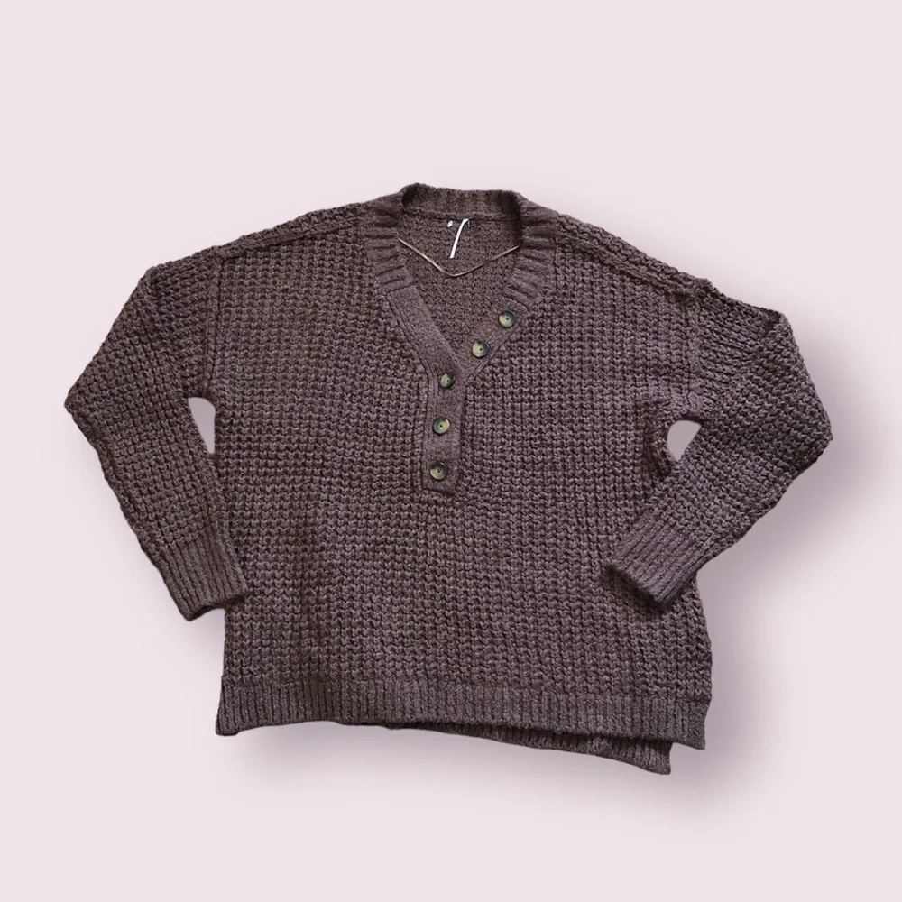 NWT Whistle Thermal Henley by Free People in size Medium